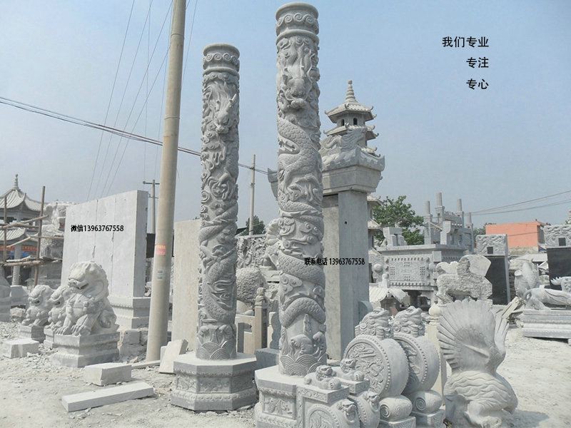 广场浮雕石龙柱