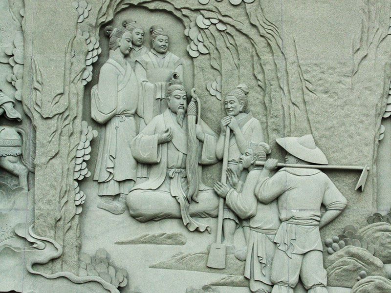 修道人物浮雕壁画